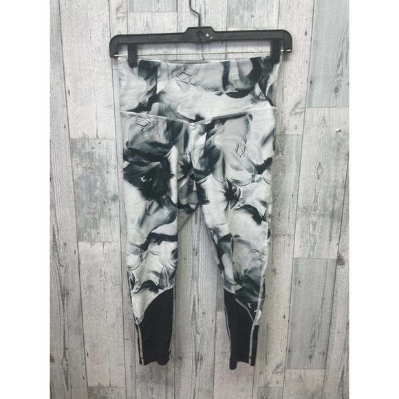 Lot of 2 Vogo Athletica & Zella Medium Stretch Polyester Athletic Ankle Leggings - Picture 8 of 13